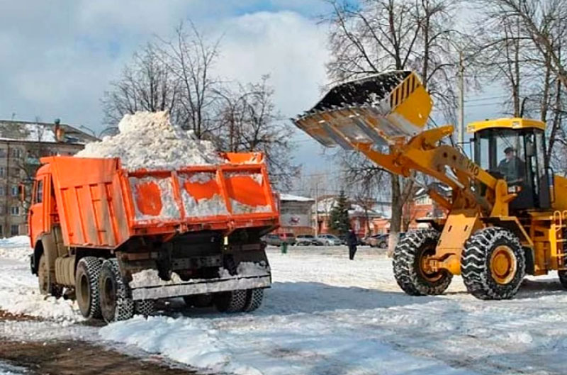 Фото уборки территории в Москве